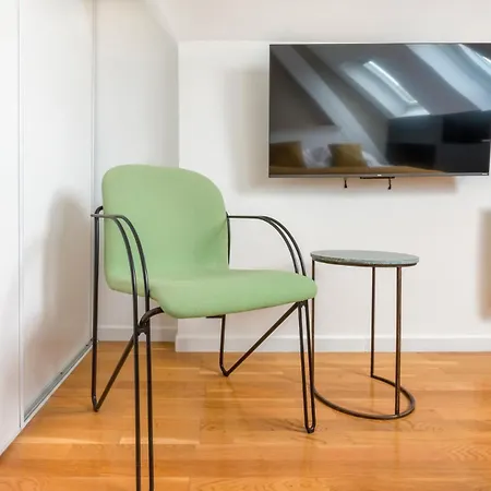 Apartment Au Qui Dort - Gounod *
