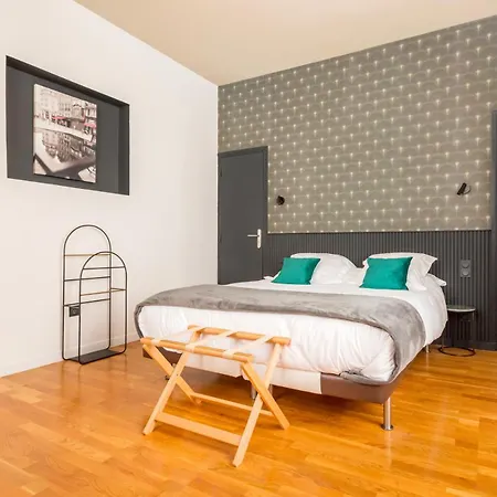 Apartment Au Qui Dort - Gounod *