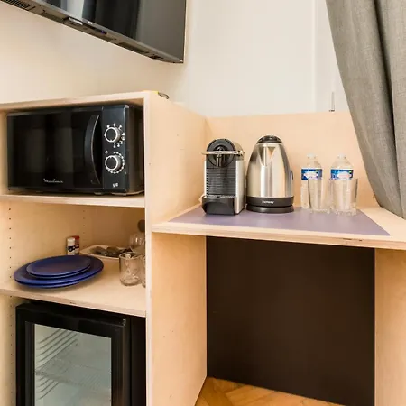 Au Qui Dort - Gounod Apartment *